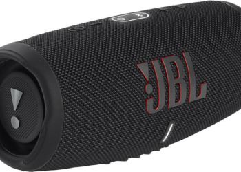 MobilhøyttalereJBL Charge 5 Bluetooth Høyttaler